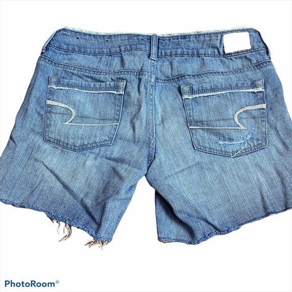 Lacey and Distressed AE denim cut off style shorts - Picture 6 of 8